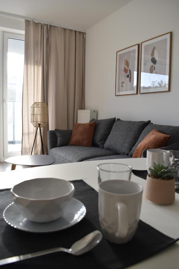 White Apartment Modern Tower Atal グディニャ エクステリア 写真